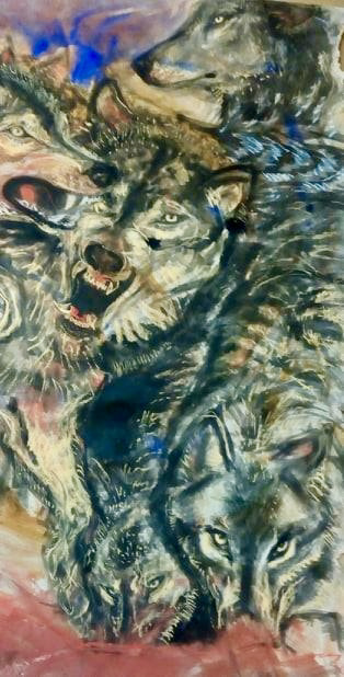 Hlavy pěti vlků, kteří se perou o kořist a žerou krvavé maso.